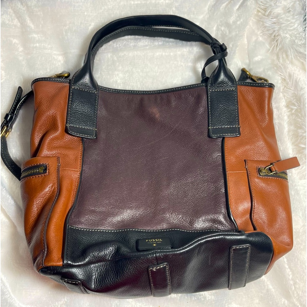 Fossil Satchel Gently Used - image 1